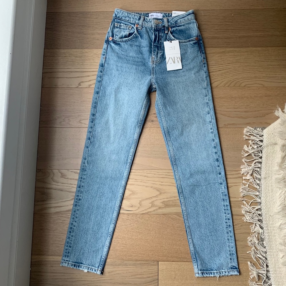 ZARA Hi-Rise Ankle Length Jeans